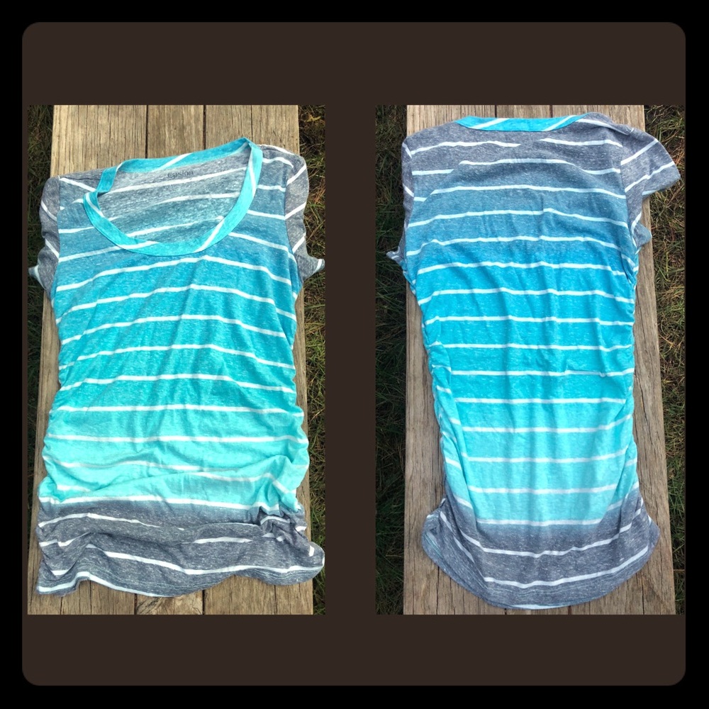 🛍$1 Add On!🛍 Cute T-shirt for everyday wear